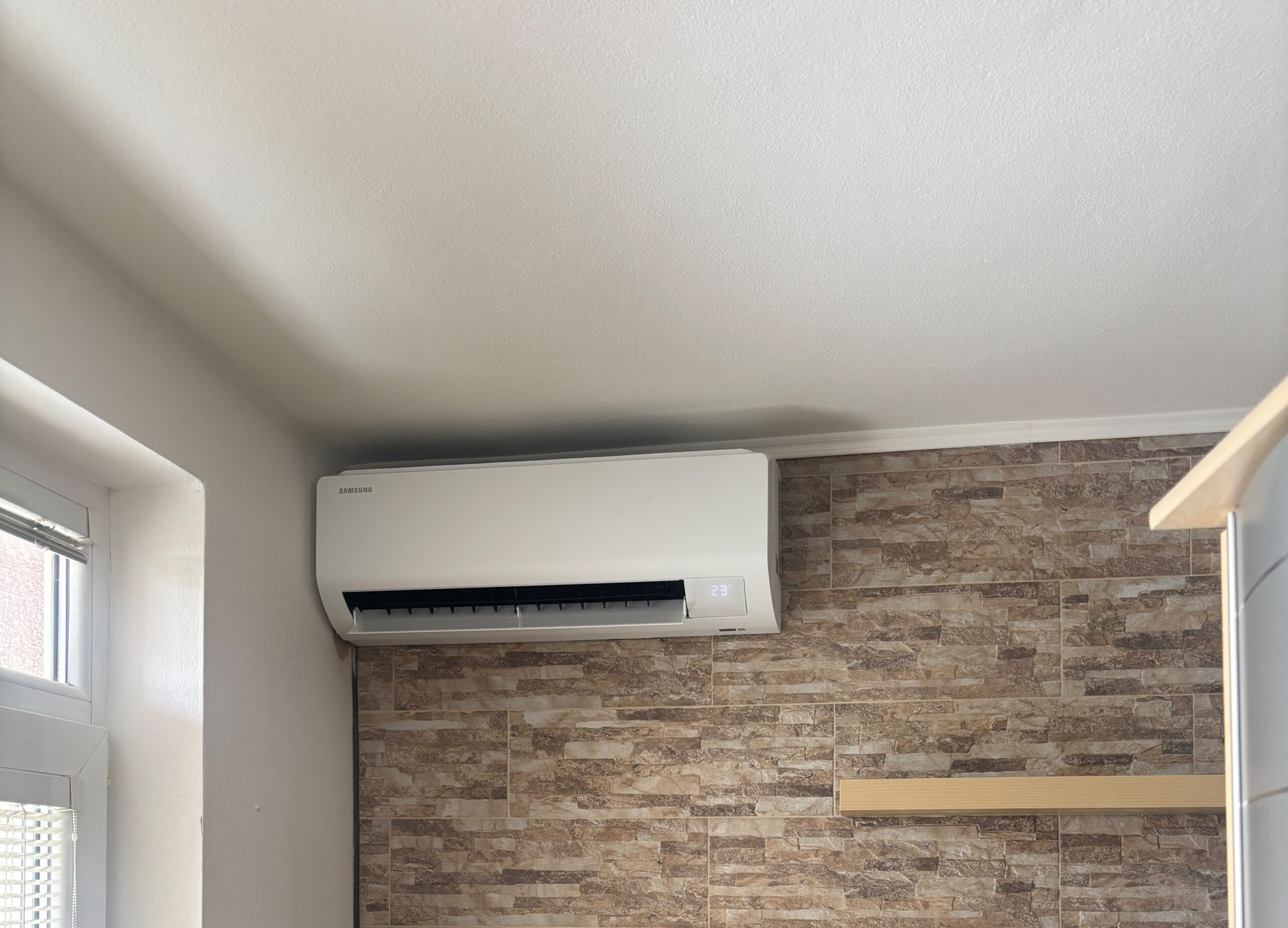 Odborná montáž klimatizácie Samsung WindFree Comfort Senec